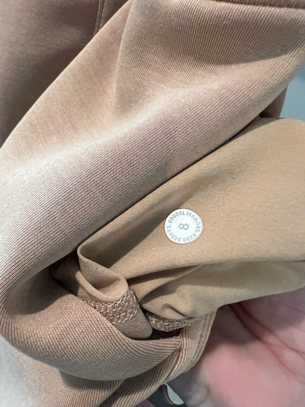 NOT AVAILABLE
Lululemon Women's Soft Ambitions High Rise Crop Beechwood, Sz 8 - Picture 6 of 6